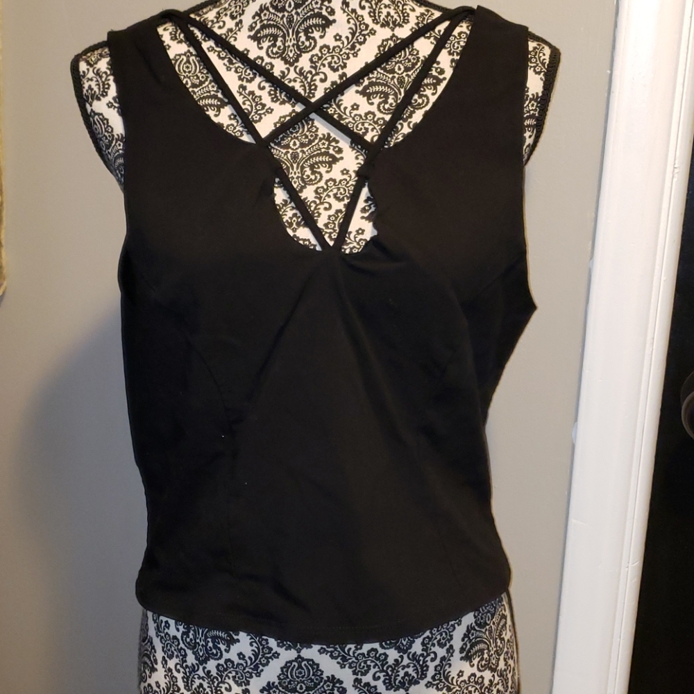 Cross strap peplum top- 369